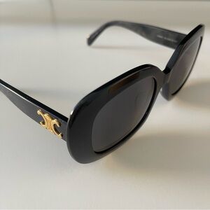 New Celine CL40262U sunglasses